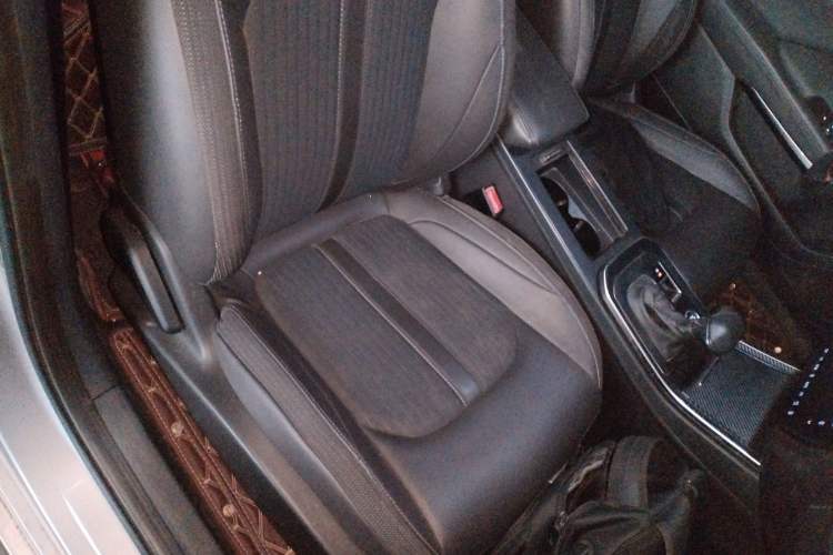 Used Dongfeng Aeolus Yixuan 2020 230T Automatic Advanced Edition