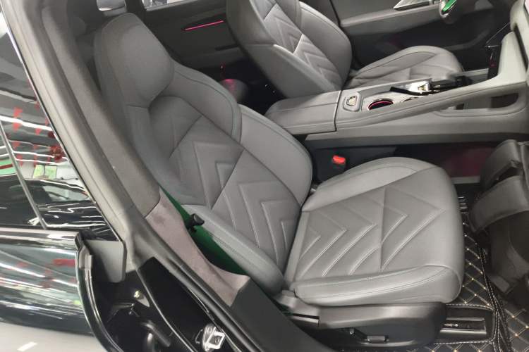 Used Zeekr 001 2022 Long-Range Dual-Motor WE Edition
