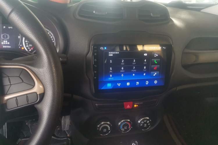 Used  Renegade 2017 180T Automatic Kinetic Edition+