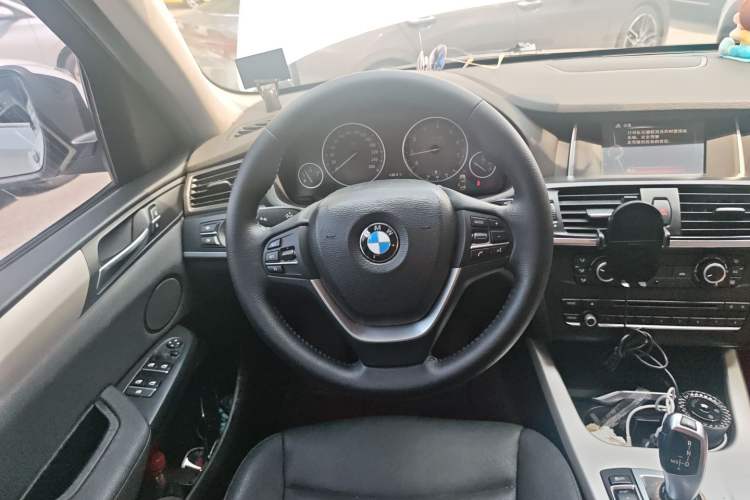 Used BMW X3 2014 xDrive20i Leading Model
