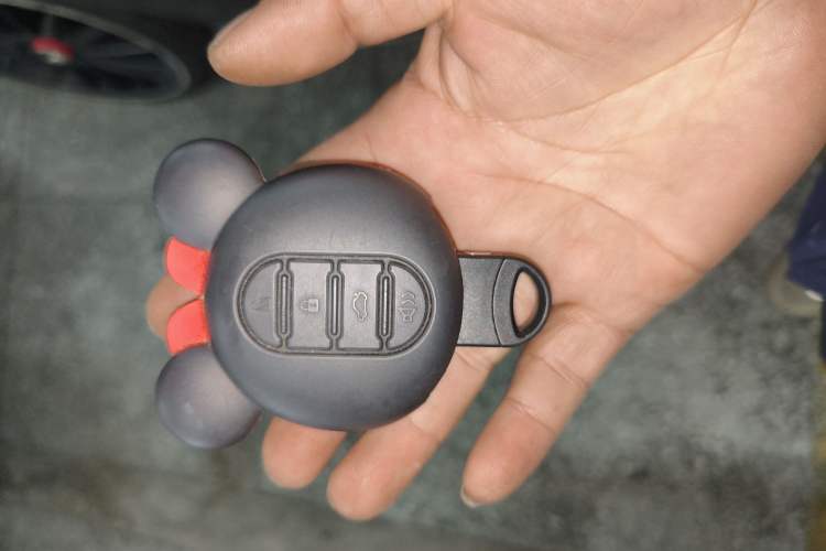 Used  MINI 2014 1.2T ONE
