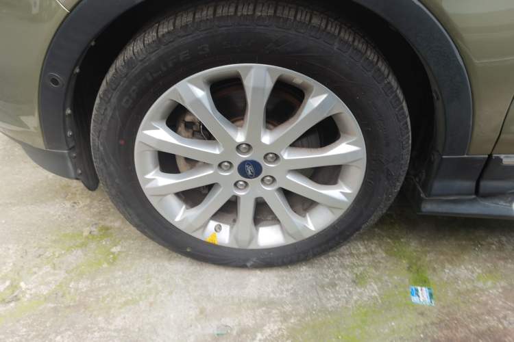 Used Ford Kuga 2013 2.0L GTDi Four-Wheel Drive Premium Model
