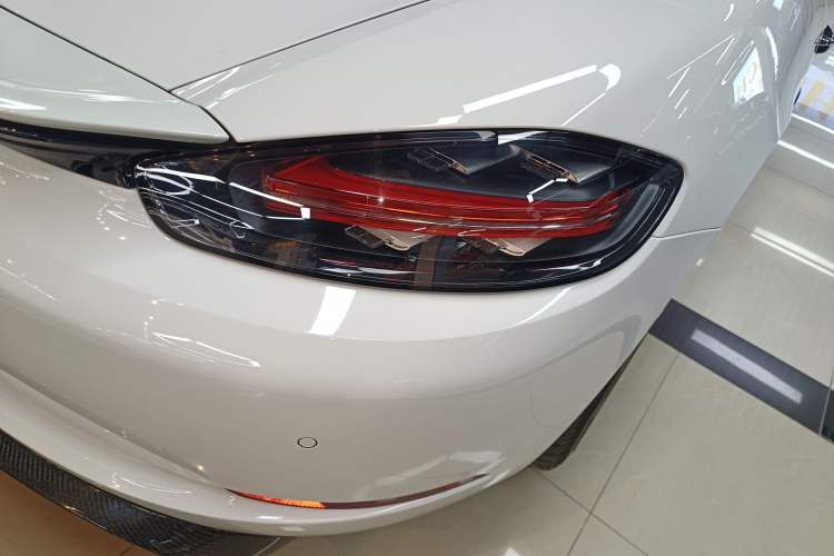 Used Porsche 718 2018 Boxster 2.0T
