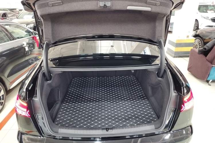 Used Audi A6L 2022 40 TFSI Luxury Dynamic Model
