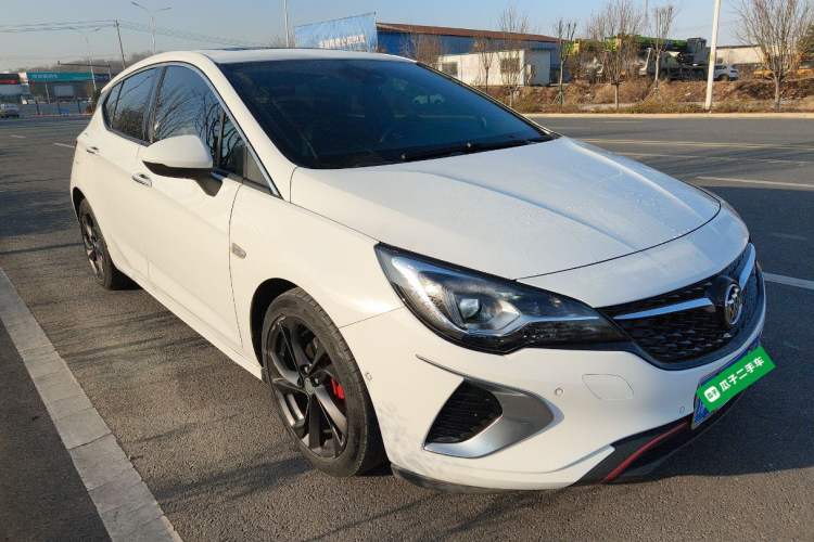 Used Buick Verano 2019 Two-Door GS 20T Dual-Clutch Luxury Model