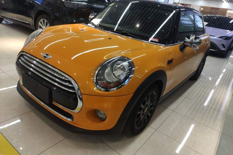 Used MINI MINI 2016 1.5T COOPER Five-Door Edition