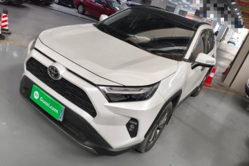 Used Toyota RAV4 2023 2.0L CVT Two-Wheel Drive Fashion Plus Edition