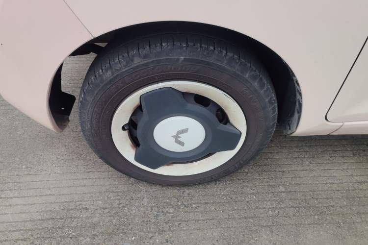 Used Wuling Hongguang MINIEV 2022 Macaron Fashion Model Lithium Iron Phosphate
