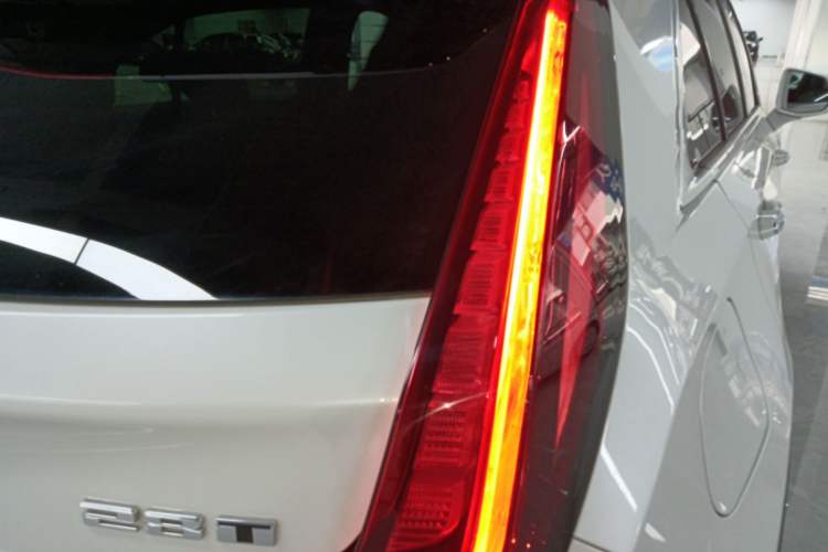 Used Cadillac XT4 2021 28T Two-Wheel Drive Tech Edition