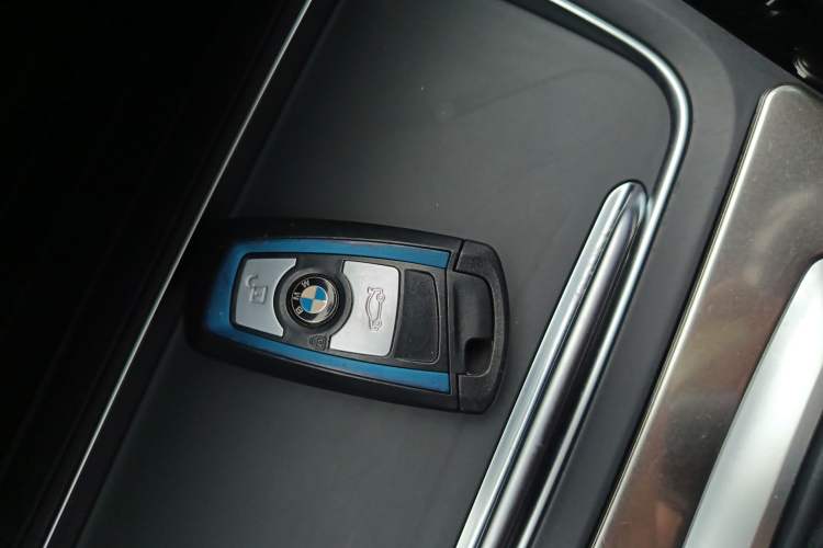 Used BMW 3 Series 2018 320Li Leading Model M Sport Package
