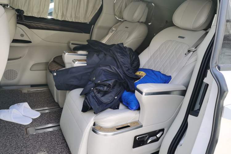 Used Buick GL8 2018 ES 28T Comfort Model China VI Standard