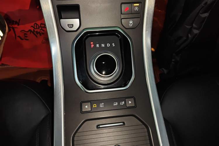 Used Land Rover Range Rover Evoque 2016 2.0T SE Smart Glow Edition