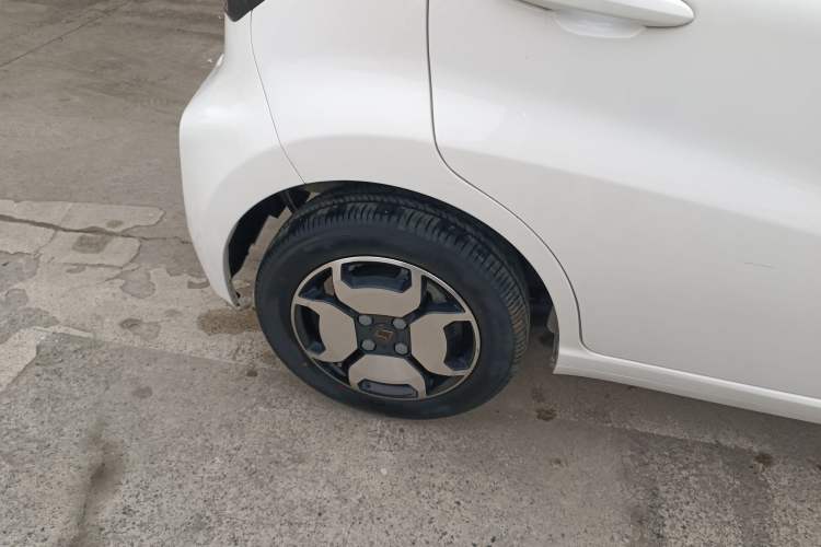 Used SOL E10X 2021 302 km Range Luxury Version 30.2 kWh