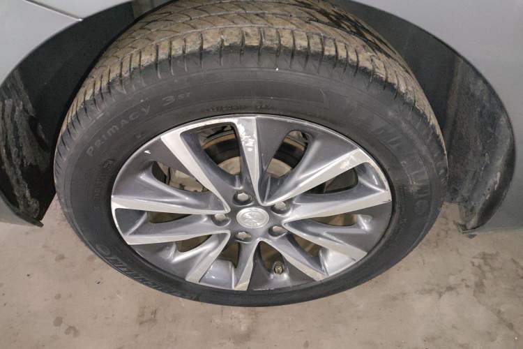 Used Buick GL6 2019 18T 6-Seater Connected Luxury Version China VI Standard
