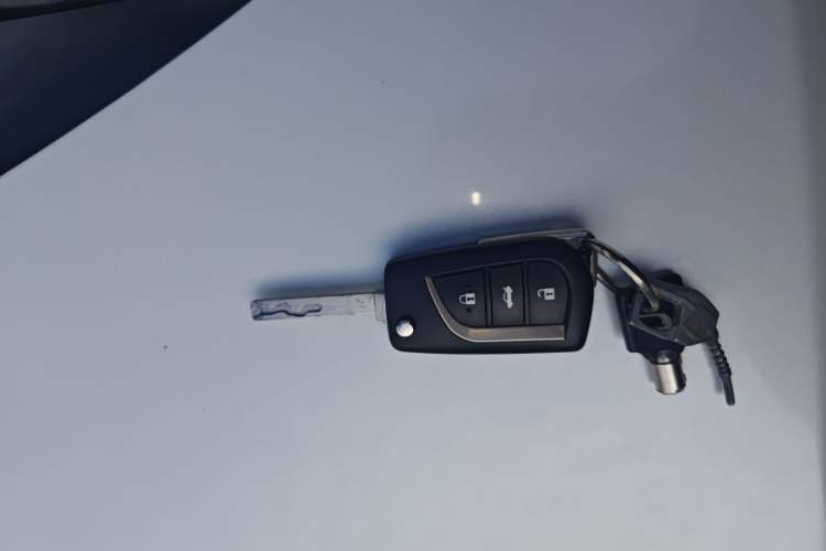 Used Toyota Corolla 2017 Revised Version 1.2T S-CVT GL-i Leather Edition
