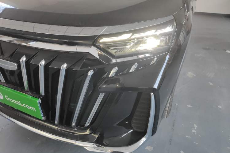 Used Geely Auto Haoyue L 2025 2.0T DCT Luxury Edition
