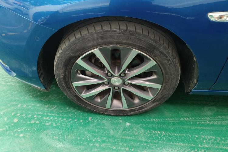 Used Buick GL6 2018 18T 6-Seater Prestige Model
