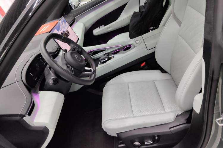 Used Zeekr 001 2025 WE Edition 95 kWh All-Wheel Drive
