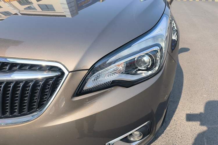 Used Buick Envision 2018 20T Two-Wheel-Drive Leading Model
