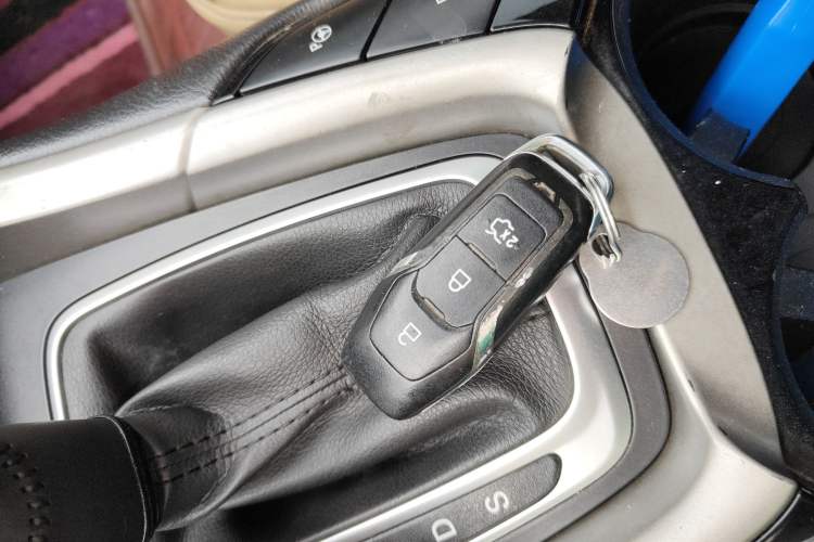 Used Ford Mondeo 2013 2.0L GTDi240 Flagship Edition