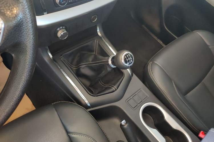 Used Dongfeng Ruichi 6 2020 2.4L Manual 4x4 Gasoline Standard Version China VI Emission Standard 2TZD
