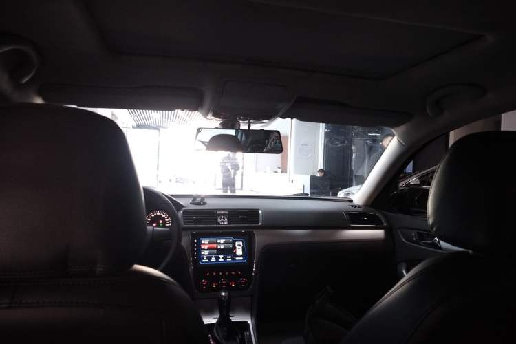 Used Volkswagen Passat 2014 1.8TSI DSG Prestige Edition
