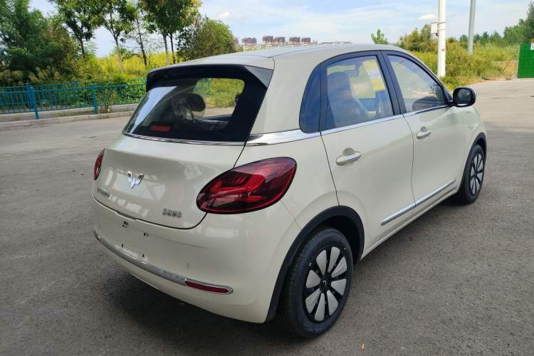 Used Wuling Bingo 2024 333 km Enjoyment Version
