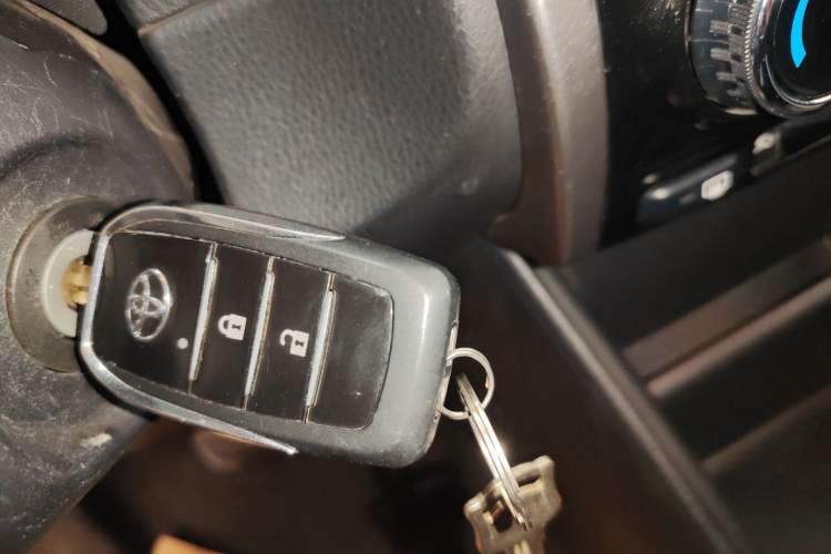 Used Toyota YARiS L Zhi Xian 2020 X-Trail X 1.5L CVT Leading Edition