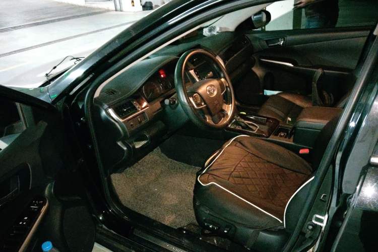 Used Toyota Camry 2016 2.0G 10th Anniversary Leading Edition