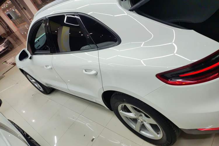Used Porsche Macan 2017 Macan 2.0T

