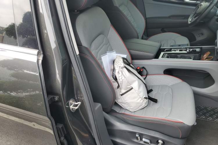 Used Volkswagen Teramont X 2021 330TSI Two-Wheel-Drive Prestige Luxury Edition
