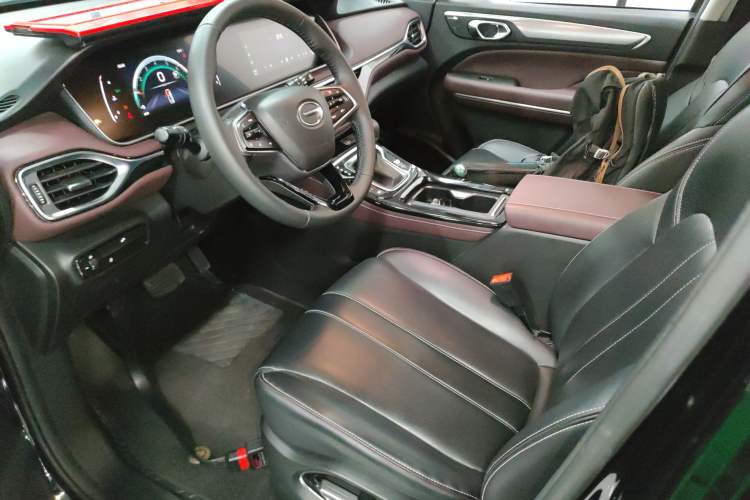 Used GAC Trumpchi M6 2023 PRO 270T DCT Luxury Edition
