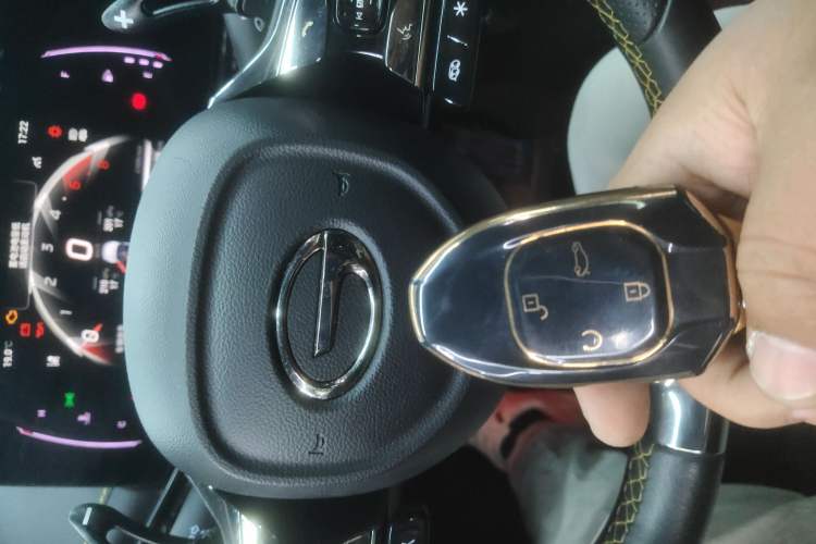 Used GAC Trumpchi EMPOW 2022 270T DCT J16 Galaxy Fighter Edition