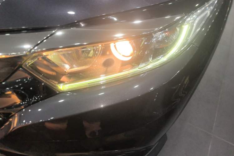 Used Honda Vezel 2019 1.5L CVT Pioneer Edition China VI
