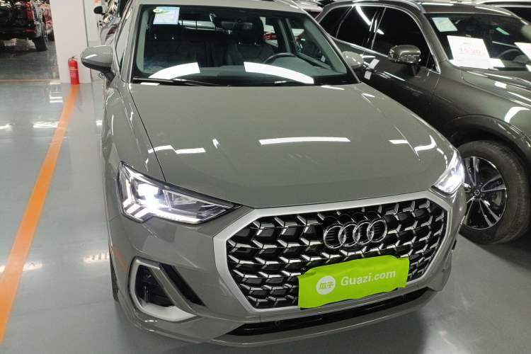 Used Audi Q3 2024 35 TFSI Fashion Dynamic Edition