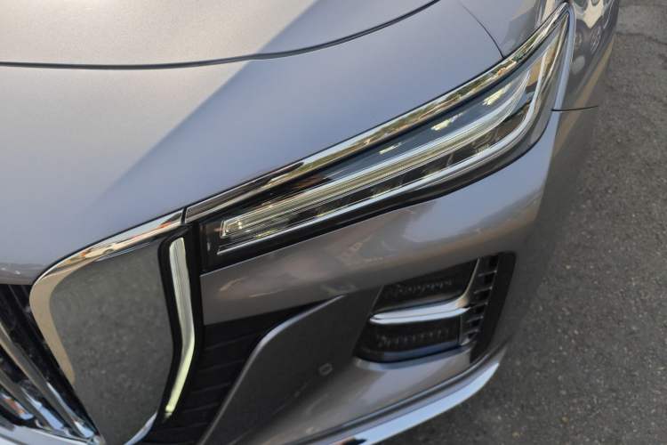 Used Hongqi H5 2024 1.5T DCT Smart Connect Flagship Edition