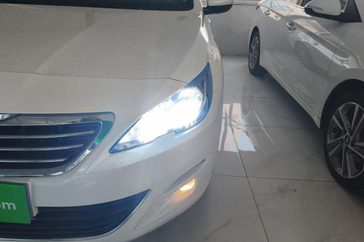 Used Peugeot 408 2015 1.2T Automatic Luxury Edition
