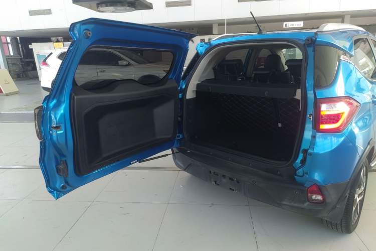 Used BYD Yuan 2016 1.5L Manual Luxury Version
