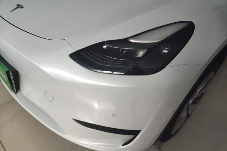 Used Tesla Model Y 2022 Rear-Wheel-Drive Version
