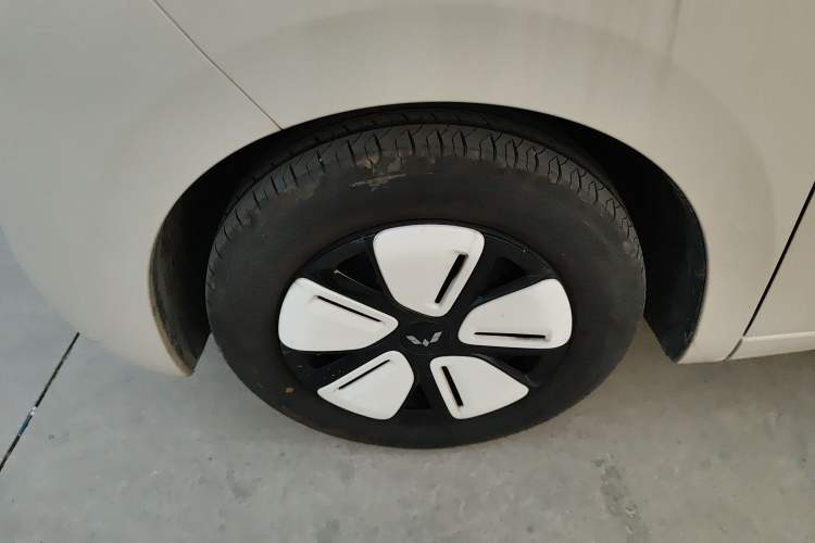 Used Wuling Hongguang MINIEV 2025 Four-Door Version Advanced Edition