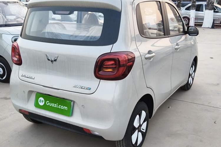 Used Wuling Hongguang MINIEV 2025 Four-Door Version Advanced Edition