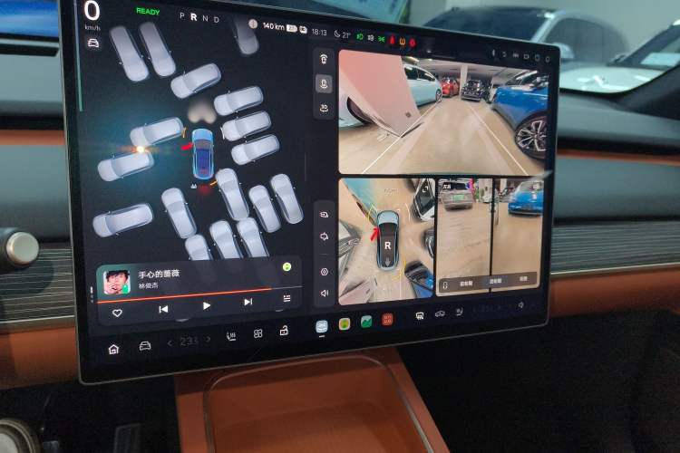 Used ONVO L60 2024 60 kWh All-Wheel Drive
