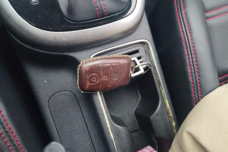 Used Kia KX3 2015 1.6T Automatic Two-Wheel Drive DLX