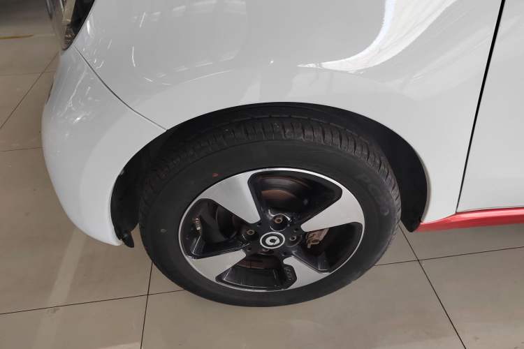 Used  forfour 2016 1.0L 52 kW Passion Edition
