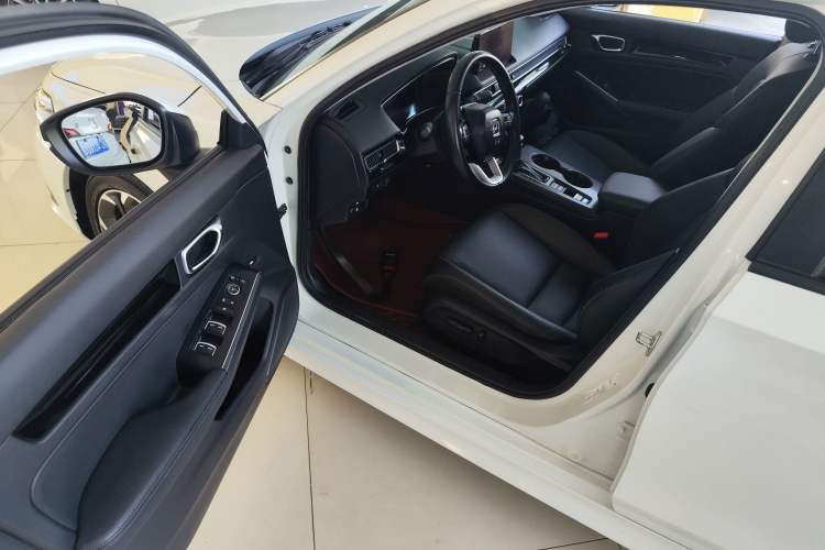 Used Honda Civic 2022 240TURBO CVT Dynamic Control Version
