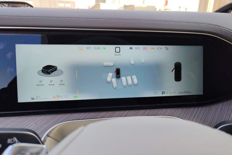 Used Denza N9 2025 Flagship Model