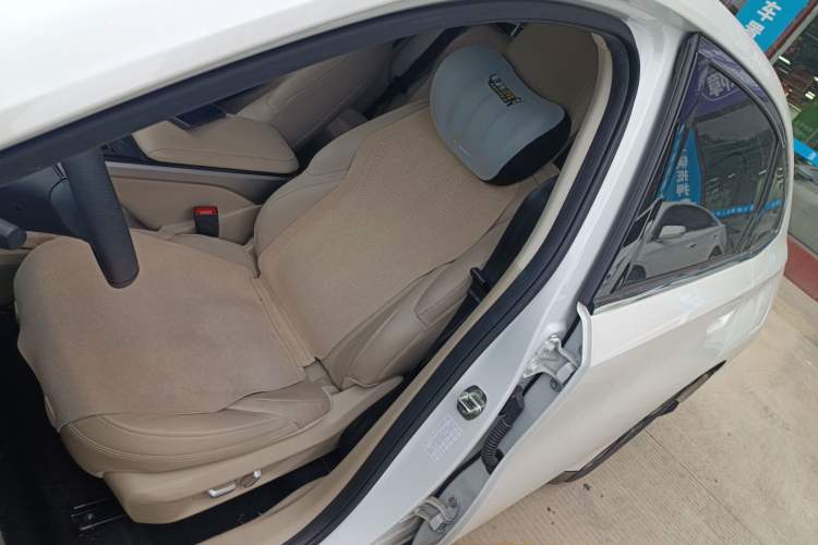 Used Wuling Xingguang 2024 Co-Creation Edition 150 Advanced Model
