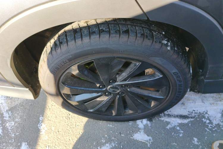 Used BYD Song PLUS New Energy 2024 HONOR Edition DM-i 110km Flagship Model
