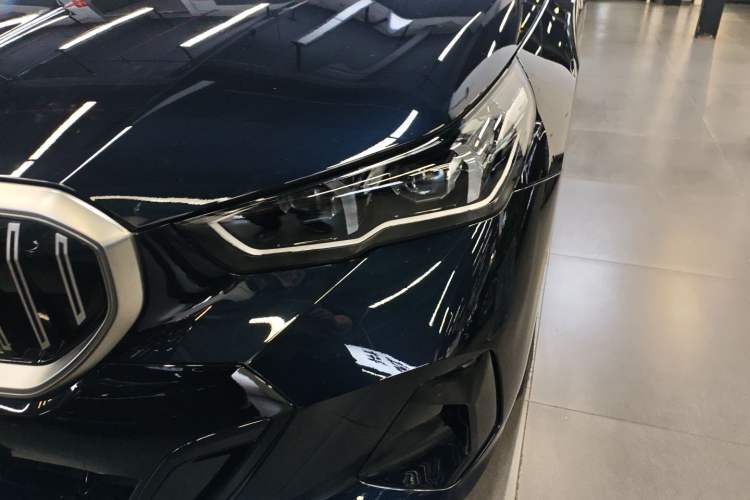 Used BMW 5 Series 2025 530Li Leading Model M Sport Package
