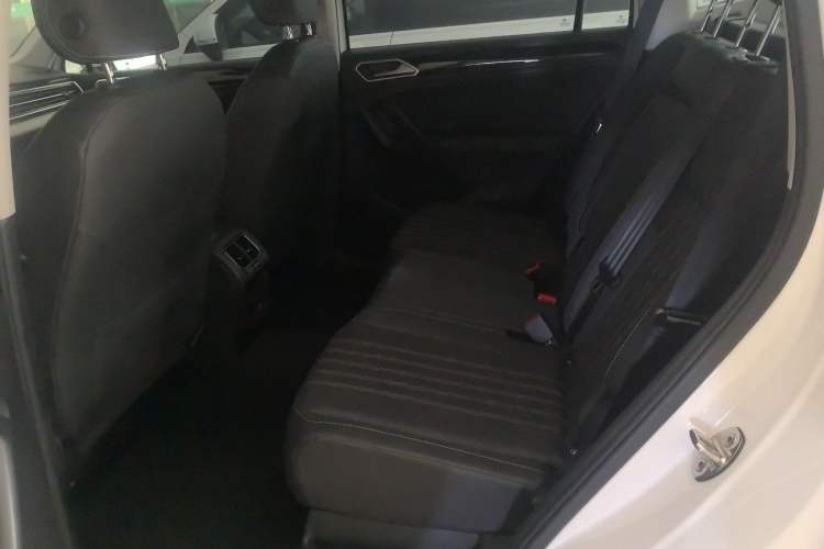 Used Volkswagen Tiguan L 2022 330TSI Automatic Two-Wheel Drive Comfort Edition
